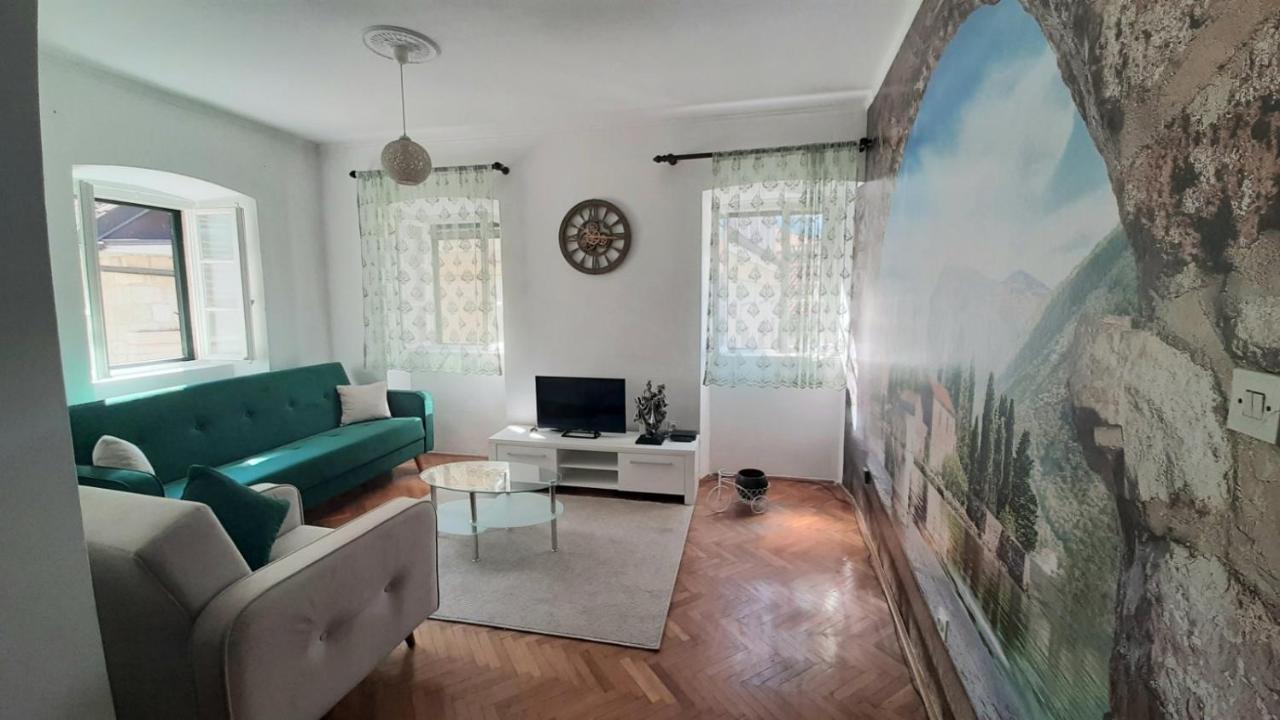 Old Town Heart Apartment Котор Екстериор снимка