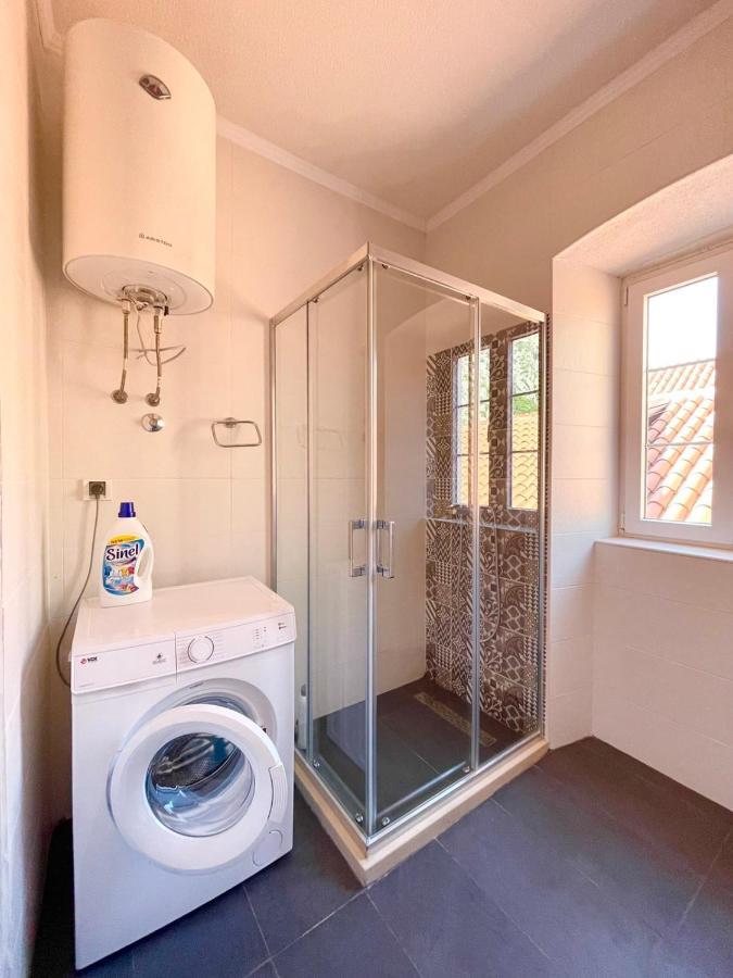 Old Town Heart Apartment Котор Екстериор снимка